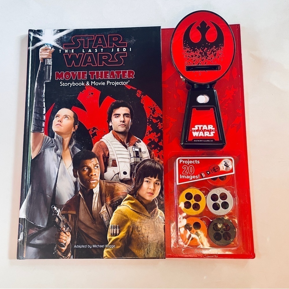 NWT Star Wars The Last Jedi Movie Theater Storybook and Projector